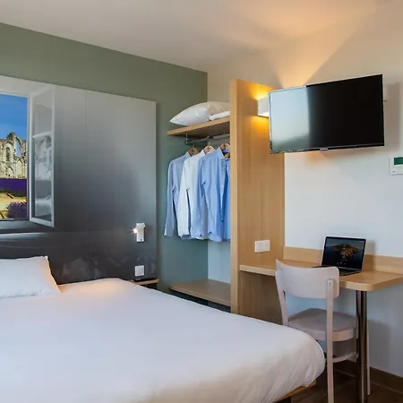 B&B Hotel Les Herbiers