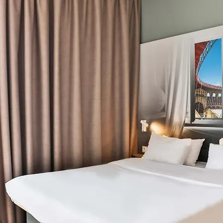 B&B Hotel Les Herbiers Hotel