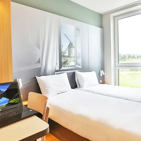 B&B Hotel Les Herbiers Les Herbiers