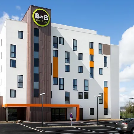 B&B Hotel Les Herbiers Hotel 2*