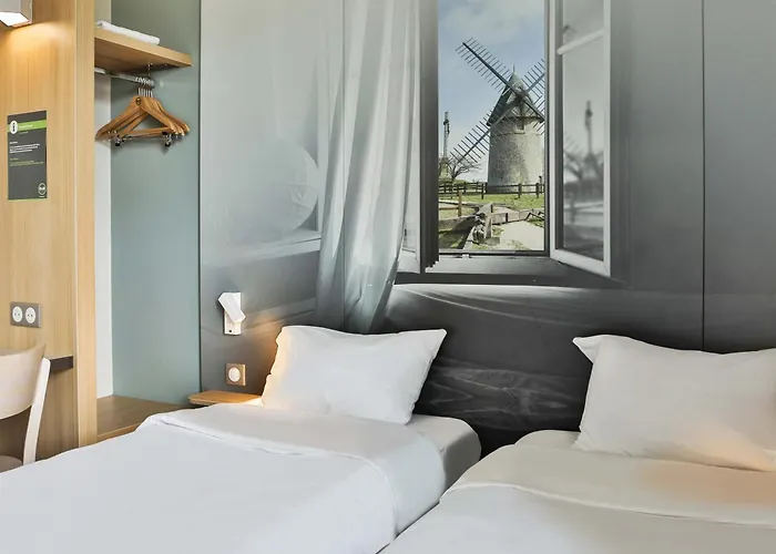 Hotel B&B Hotel Les Herbiers