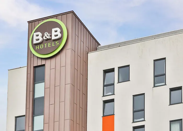 Hotel B&B Hotel Les Herbiers Les Herbiers