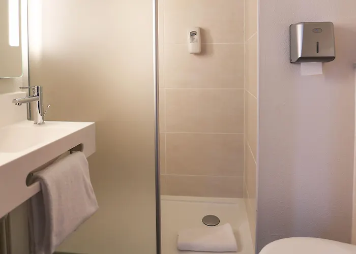 Hotel B&B Hotel Les Herbiers