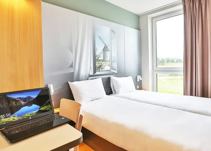 B&B Hotel Les Herbiers Les Herbiers