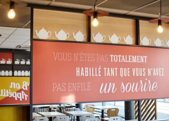 B&B Hotel Les Herbiers 2* Les Herbiers