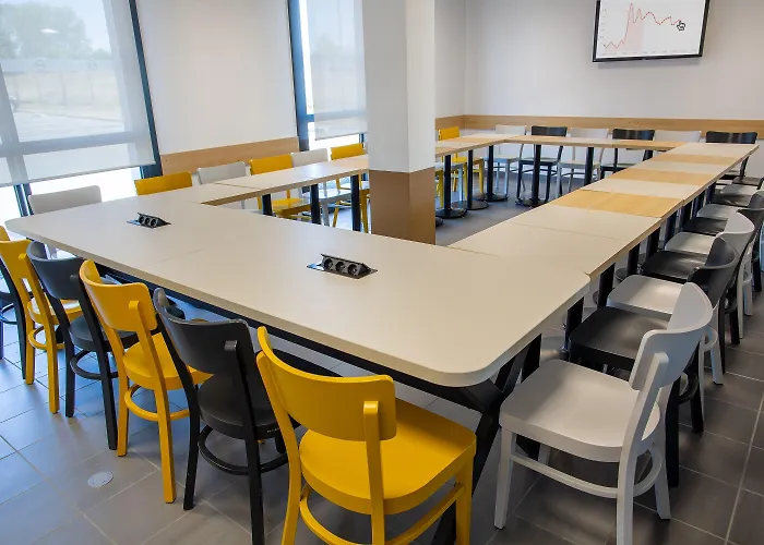 B&B Hotel Les Herbiers