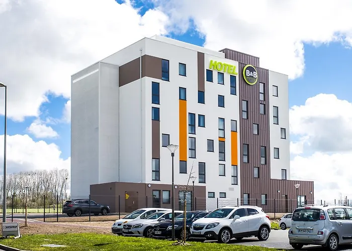 Hotel B&B Hotel Les Herbiers Les Herbiers