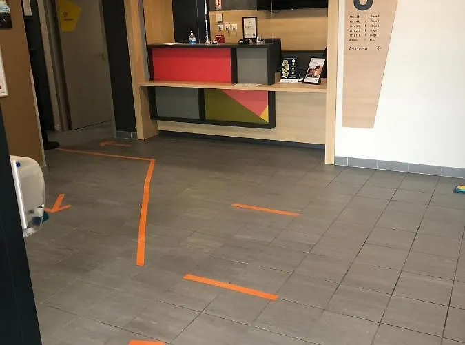 B&B Hotel Les Herbiers Hotel Les Herbiers